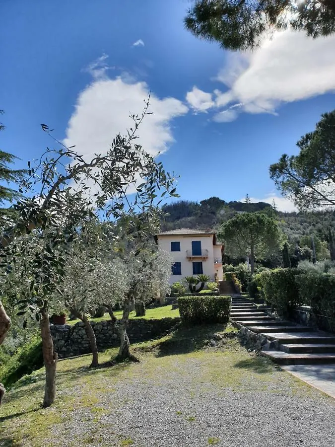 Villa Mesco Levanto 0*,